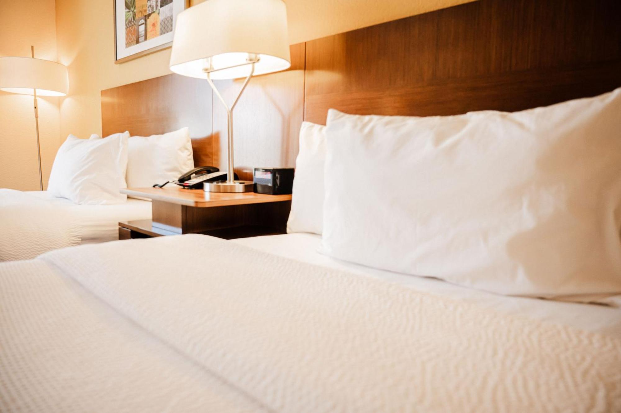 Fairfield By Marriott Russellville Exteriör bild